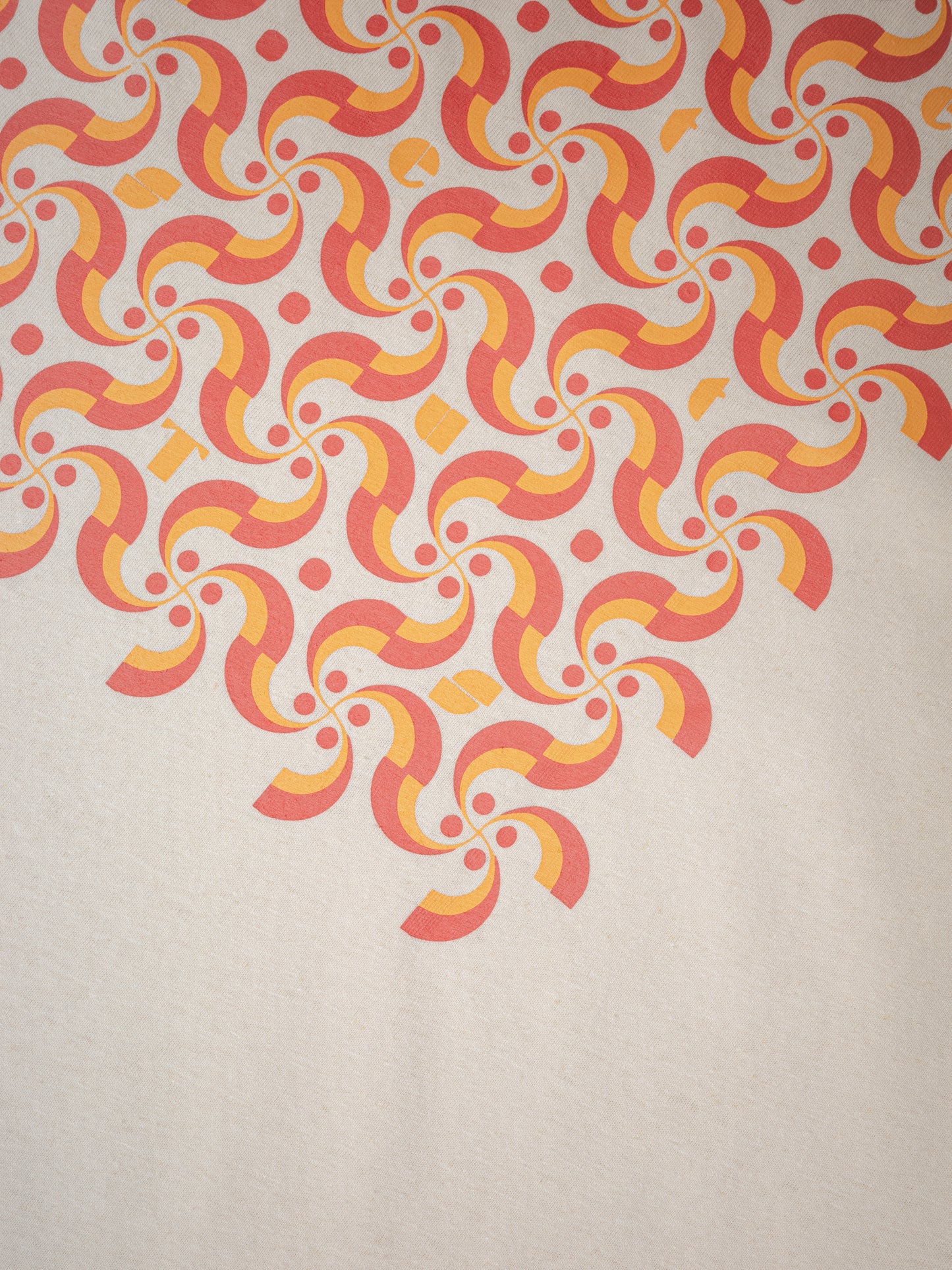 ambient wetsuits Logo pattern T-Shirts (Off white)